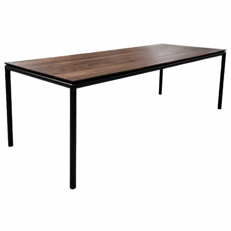 Metaform R-17 eetkamertafel