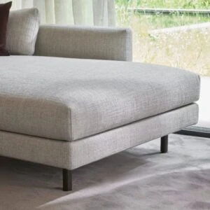 Design on Stock Elliot chais Longue