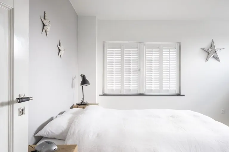 Jasno witte shutters